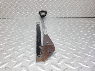 44414 Mercedes-Benz W123 280E Front Right Seat Sliding Adjust Handle