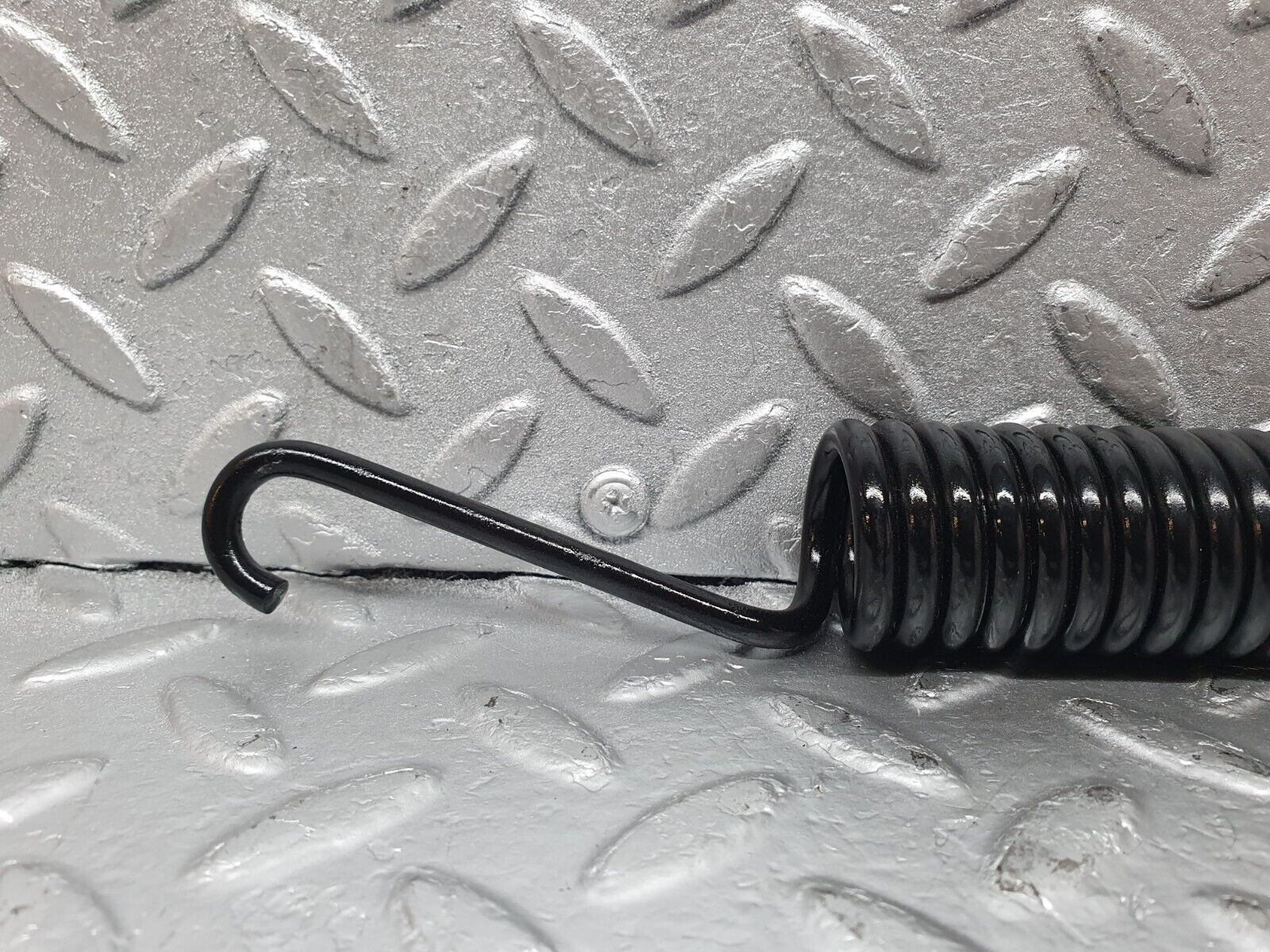 44168 Mercedes-Benz C123 230CE Coupe Bonnet Hinge Spring