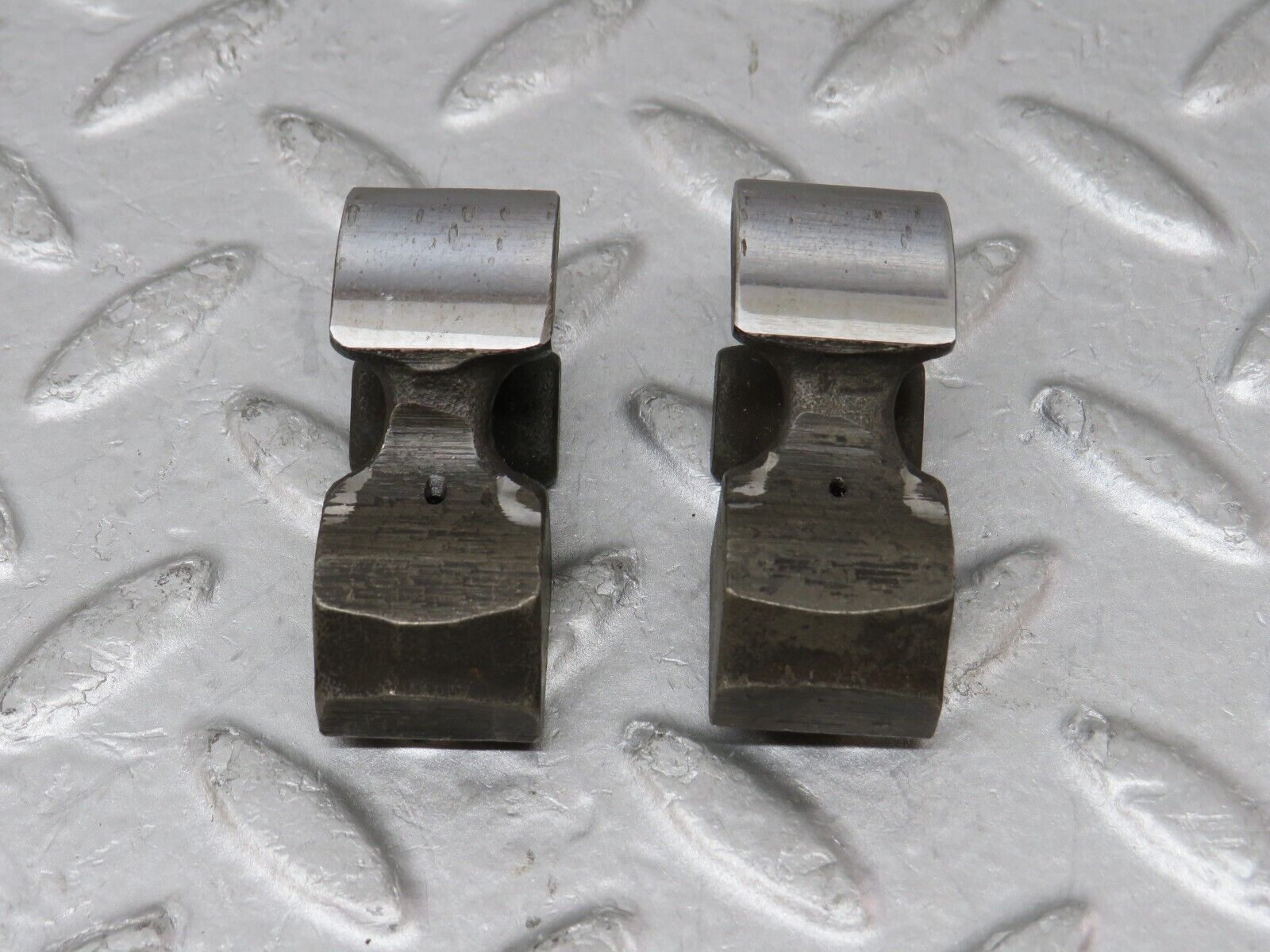 35639 Mercedes-Benz R107 280SL Valve Rocker Arm With Spring And Tappet