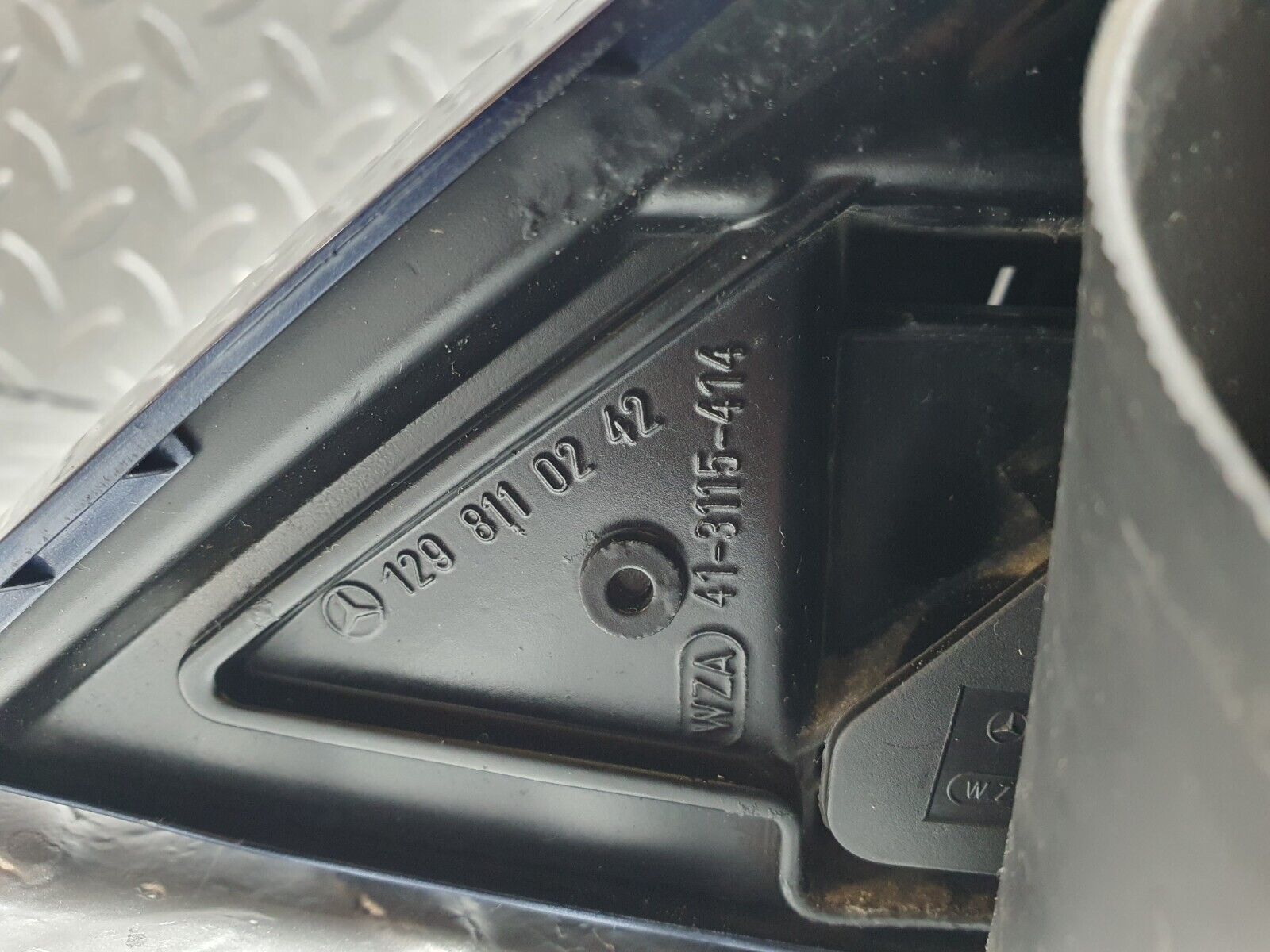 42279 Mercedes-Benz R129 320SL Coupe Electric Wing Mirror Right 1298110298 1298110242