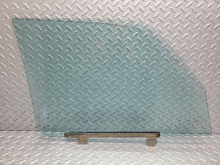 W116 front left door window glass used OEM