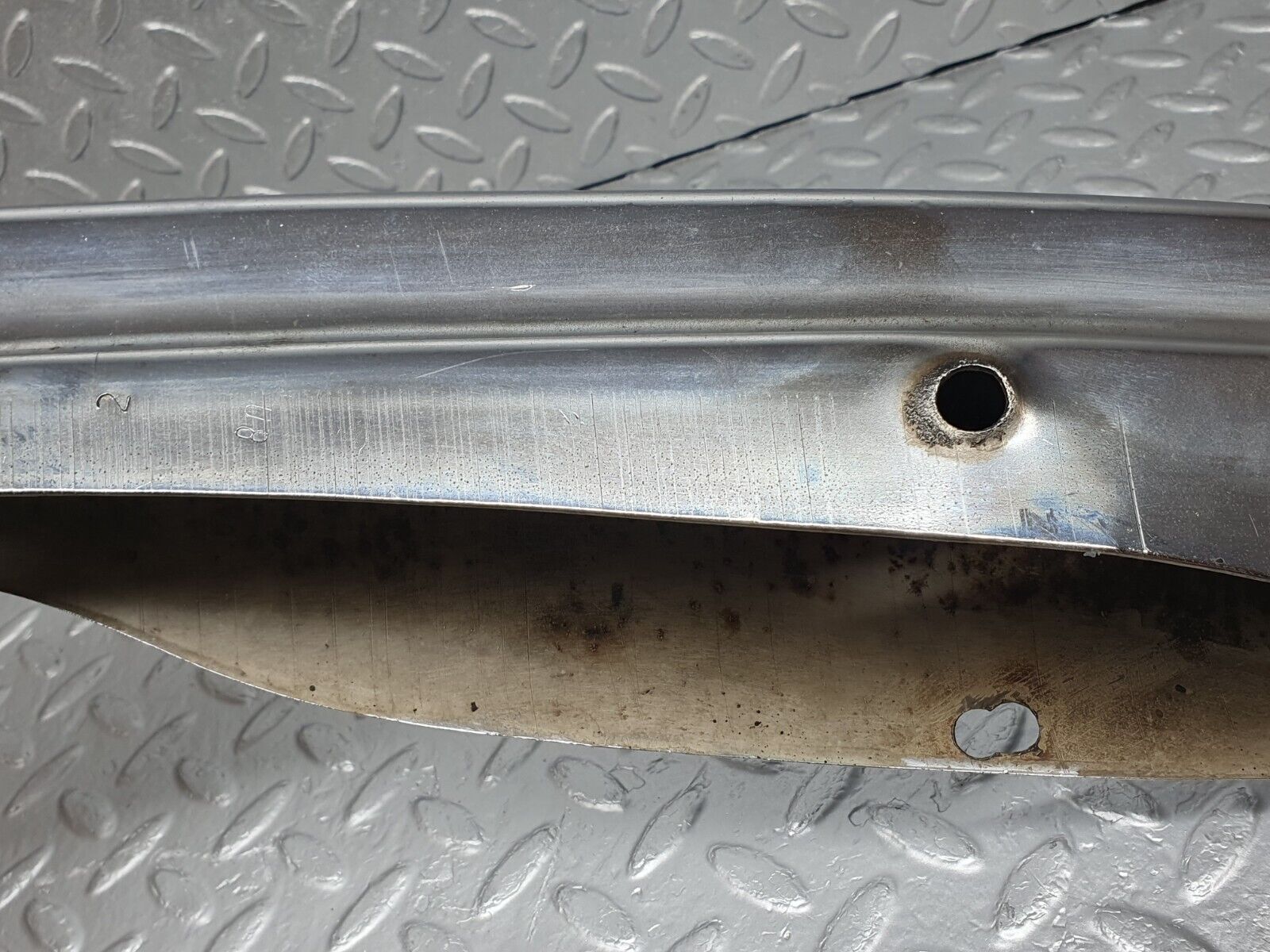 43399 Mercedes-Benz W108 280SE Front Right Upper Bumper Chrome