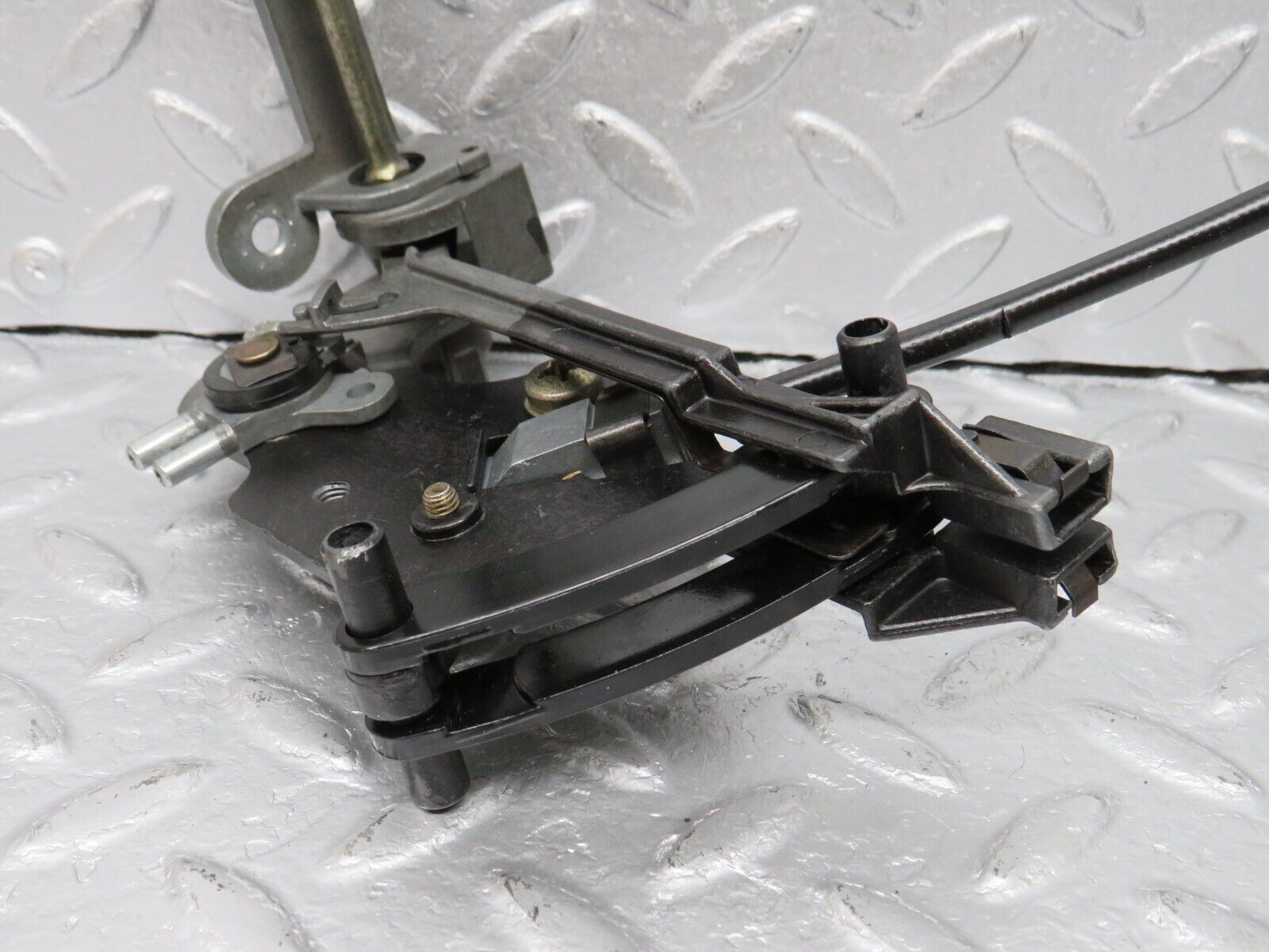 39881 Mercedes-Benz R107 350SL Heater Control Mechanism