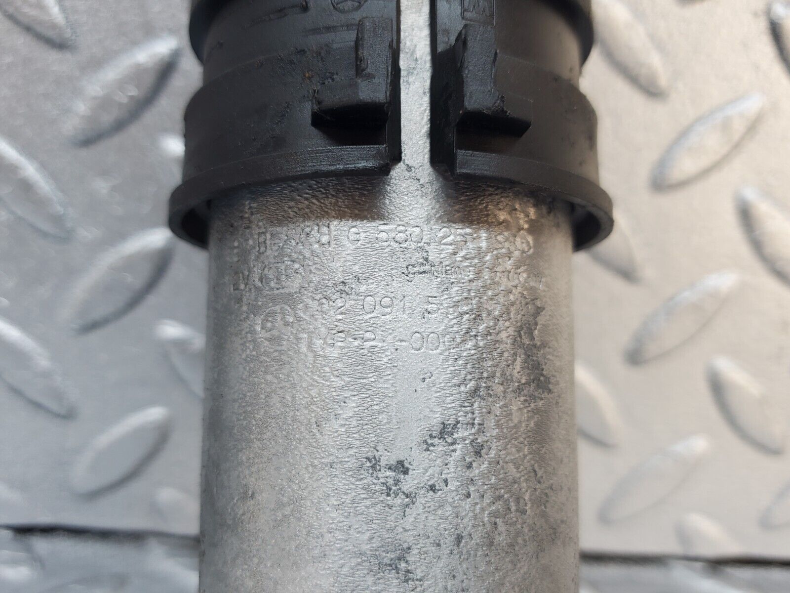 45932 Mercedes-Benz W126 420SE Fuel Pump Bosch 0580254950