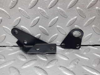 45468 Mercedes-Benz 280E M110.988 Engine Lifting Eyes Hooks