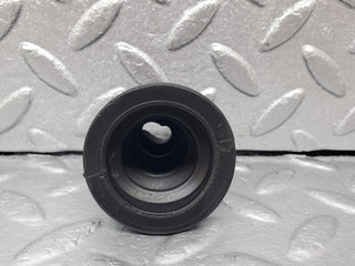 W126 brake servo vacuum pipe rubber cover used OEM