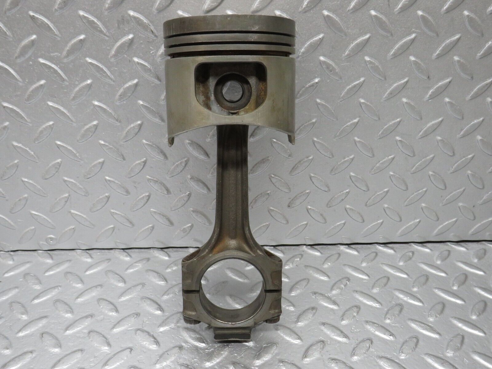 39308 Mercedes-Benz R107 500SL Piston With Connecting Rod 96,51mm