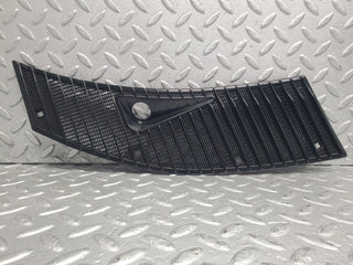 W123 air intake grill right side used OEM