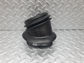 W126 Coupe fuse box rubber grommet used OEM