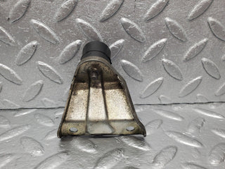 46712 Mercedes-Benz W123 280E Air Filter Housing Holder 3X