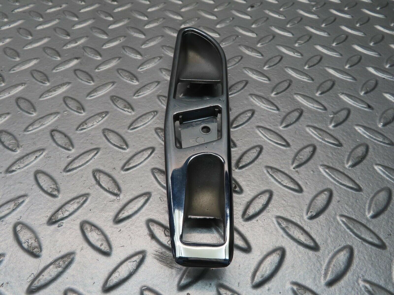 11682 Mercedes-Benz R107 450SL Interior Door Handle Chrome Surround