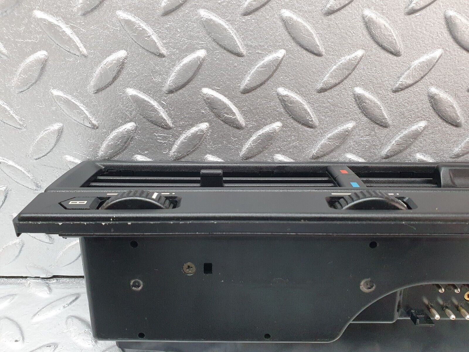 42163 Mercedes-Benz R129 320SL Coupe Dash Centre Air Vent 1298300354