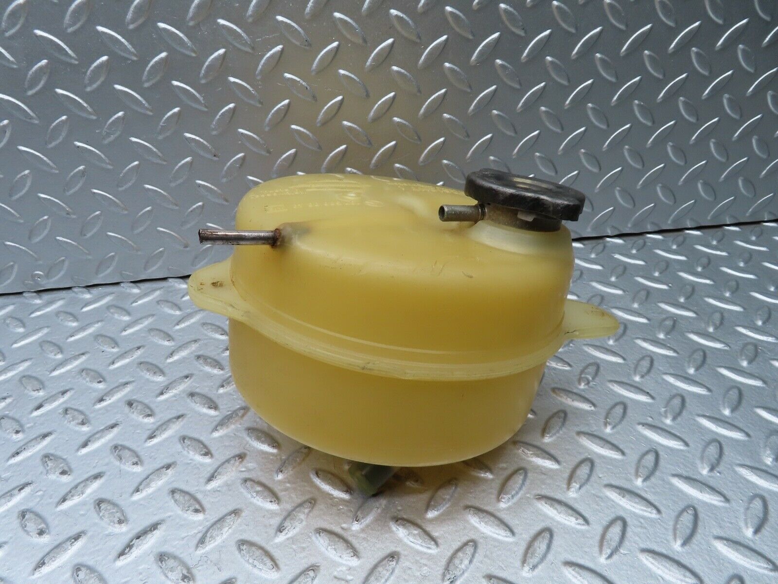 20606 Mercedes-Benz R107 450SL Coolant Reservoir Tank 1075000349