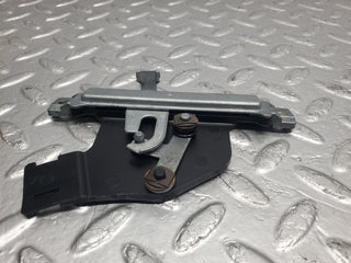 W126 Coupe rear heater regulator used OEM