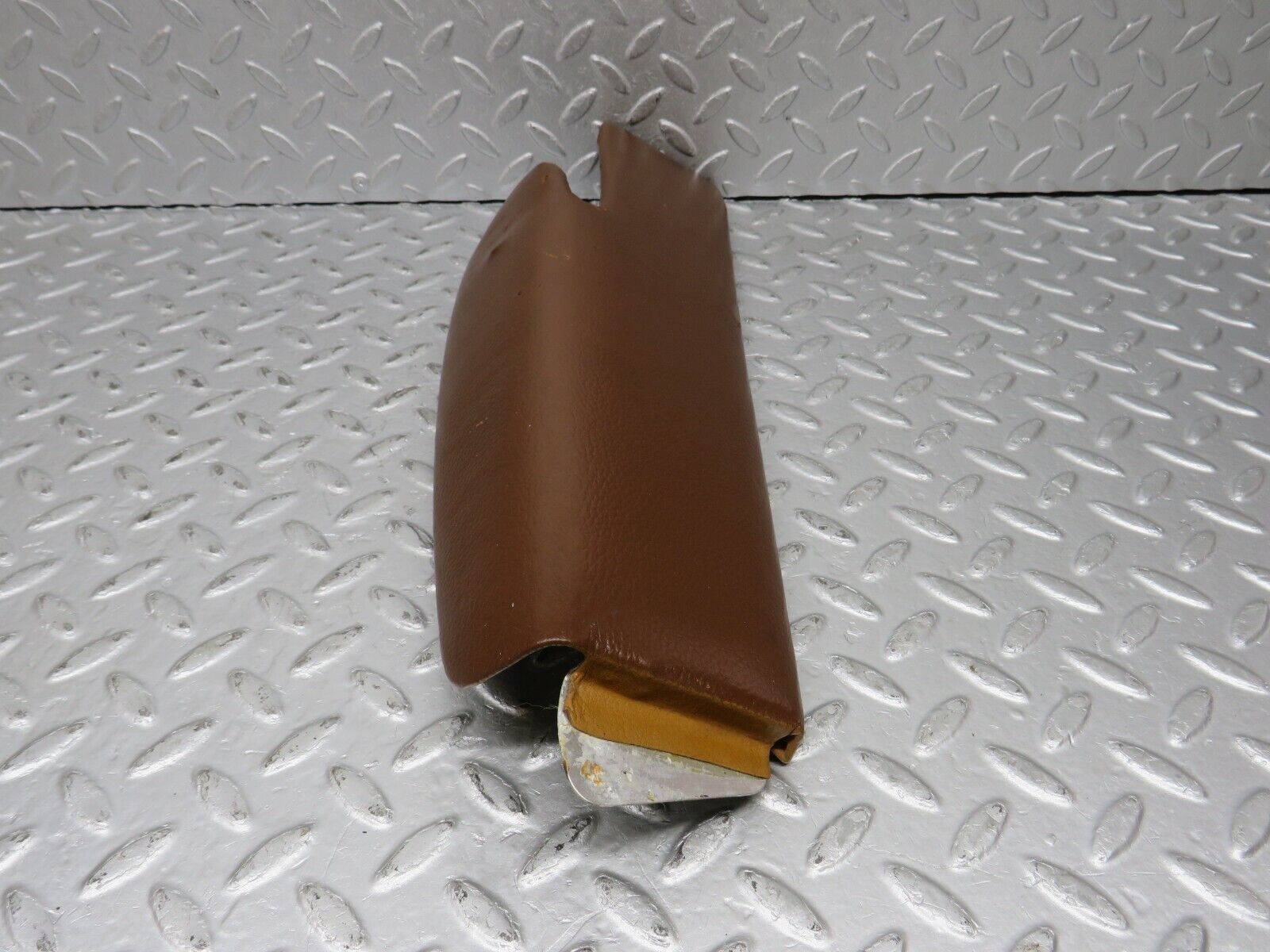 39975 Mercedes-Benz R107 350SL Front Seat Right Cover Brown
