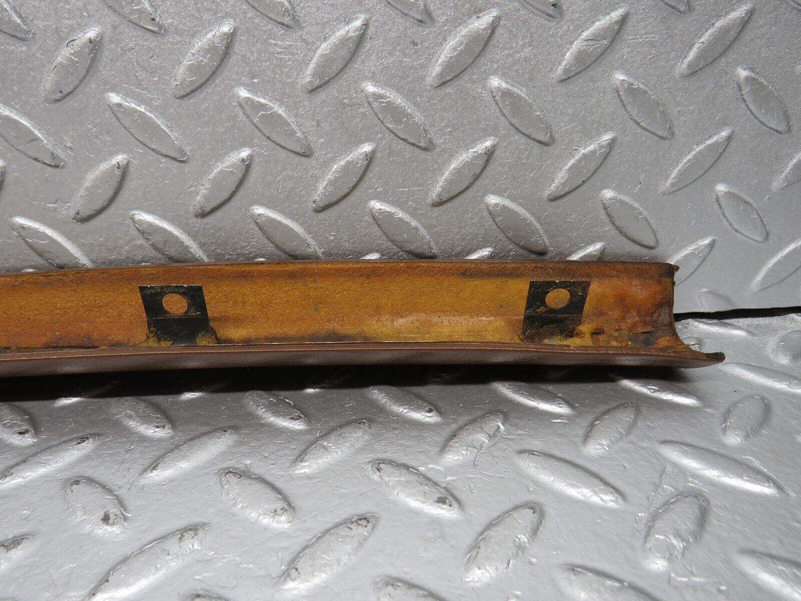 39918 Mercedes-Benz R107 350SL Hard Top B Pillar Trim Left Side