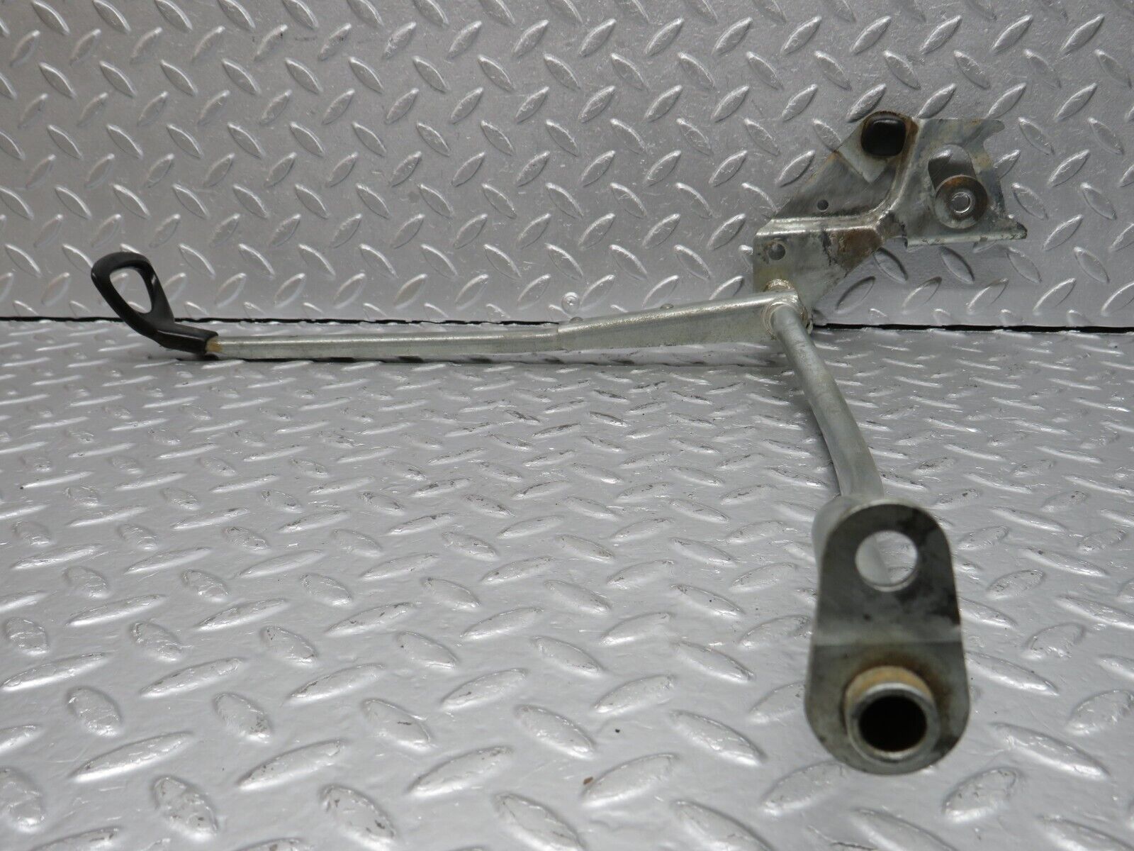 40113 Mercedes-Benz R107 350SL Front Left Seat Sliding Adjust Handle