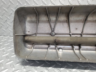 W112 cylinder head cover used OEM