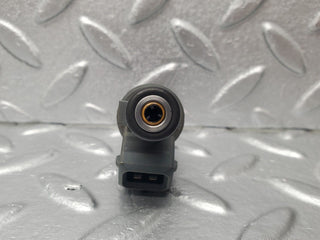 W124 fuel injector used OEM