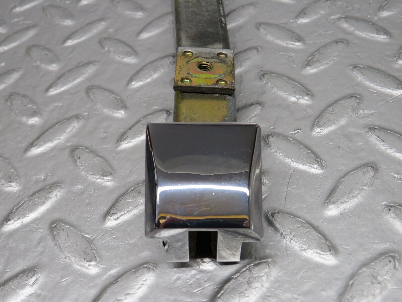 39169 Mercedes-Benz R107 500SL Left Door Window Channel