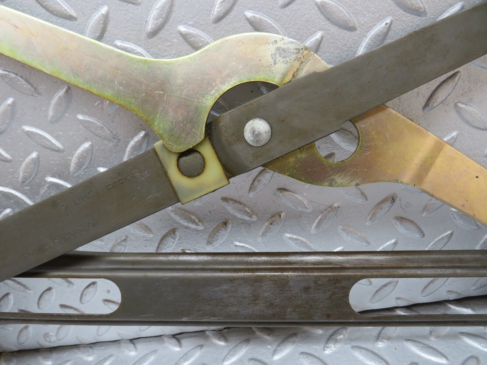 35503 Mercedes-Benz R107 280SL Front Left Power Window Regulator