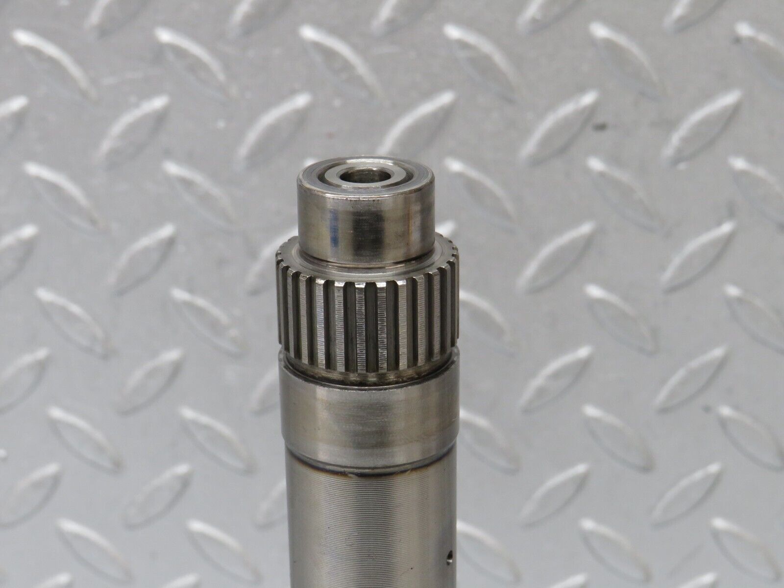 36443 Mercedes-Benz R107 450SL Automatic Gearbox Shaft