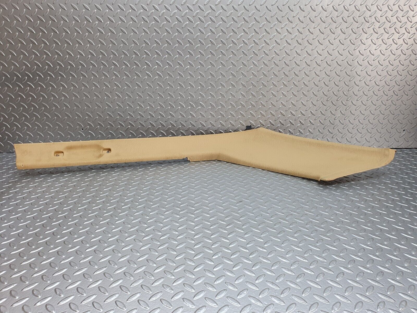 43049 Mercedes-Benz R107 Hardtop C Pillar Cover Right Side