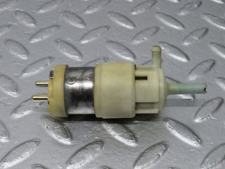 39118 Mercedes-Benz R107 500SL Windscreen Washer Pump 1238690021