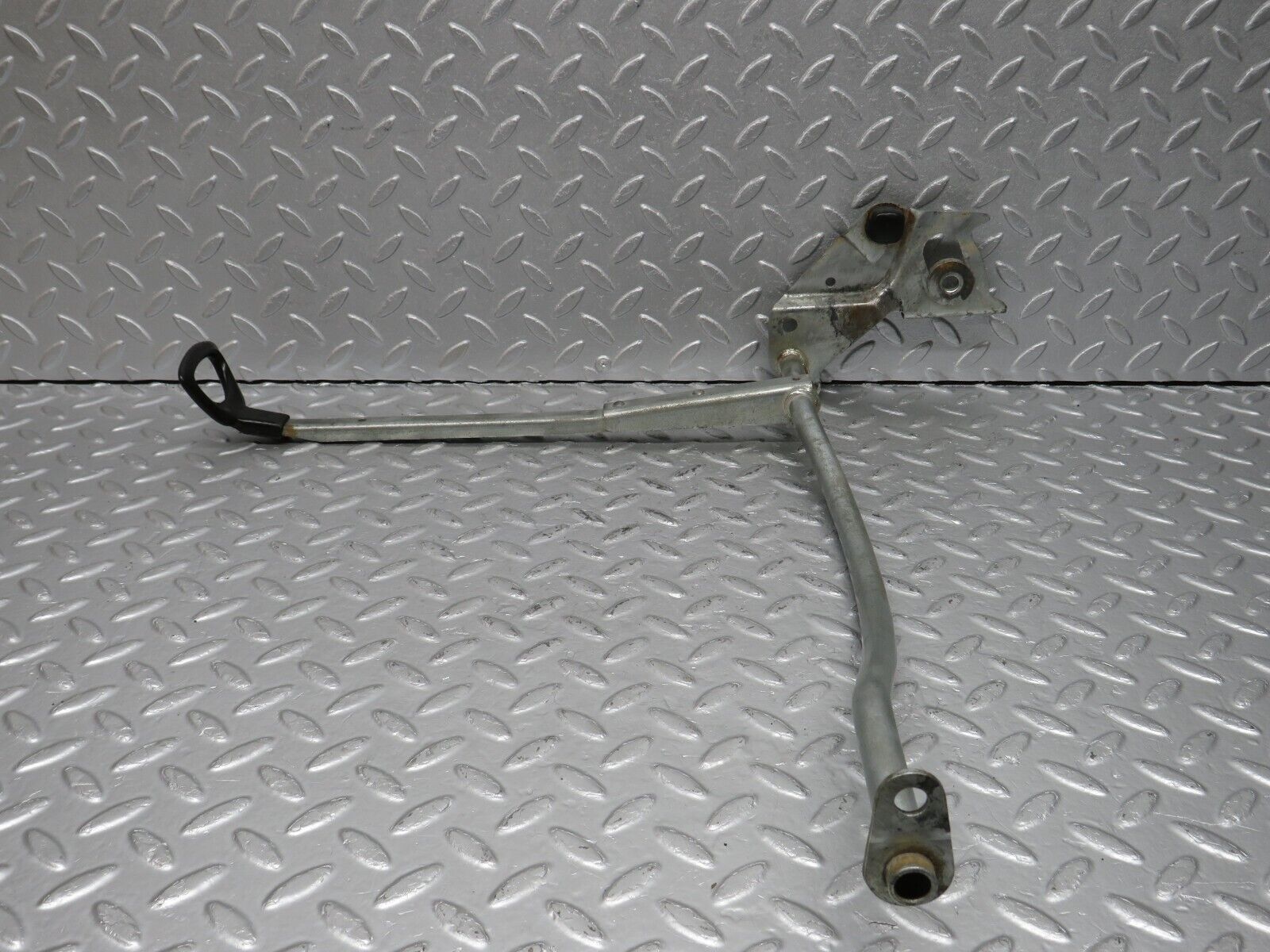 40113 Mercedes-Benz R107 350SL Front Left Seat Sliding Adjust Handle