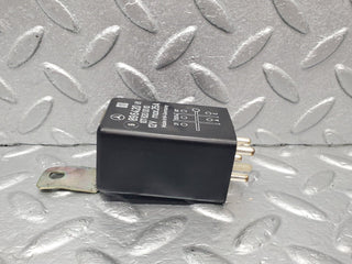 46487 Mercedes-Benz C123 280CE Coupe Rear Heated Window Relay 1078200010