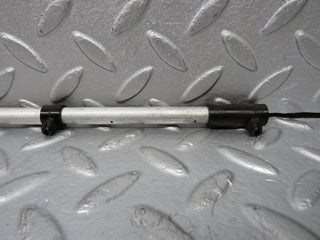 39158 Mercedes-Benz R107 500SL Camshaft Oil Tube