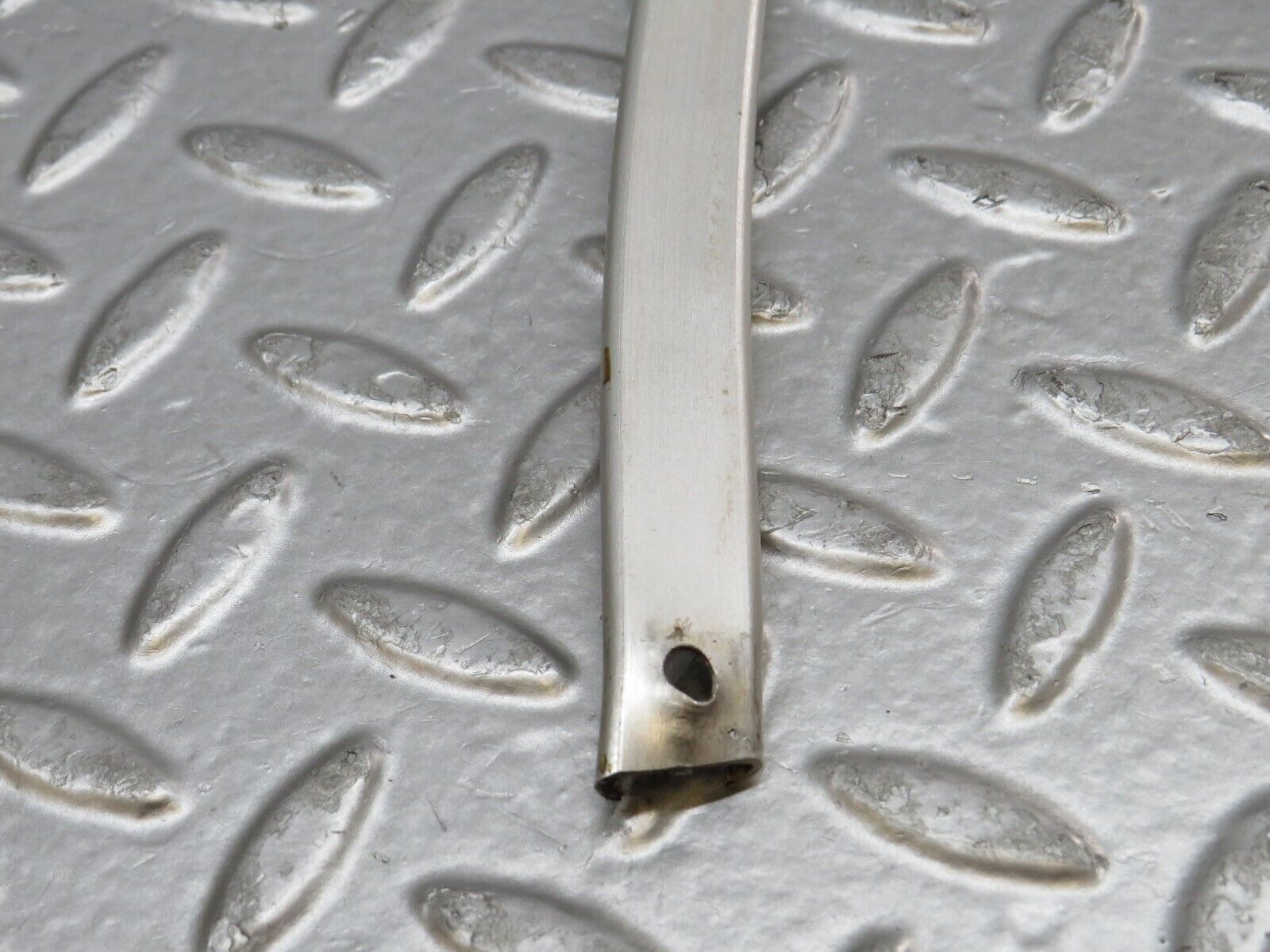 35623 Mercedes-Benz R107 280SL Hardtop Interior Roof Chrome