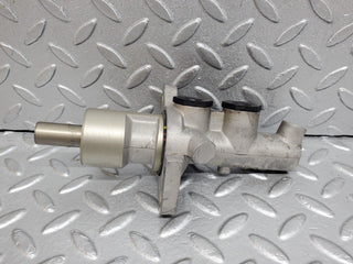 R129 SL brake master cylinder used OEM