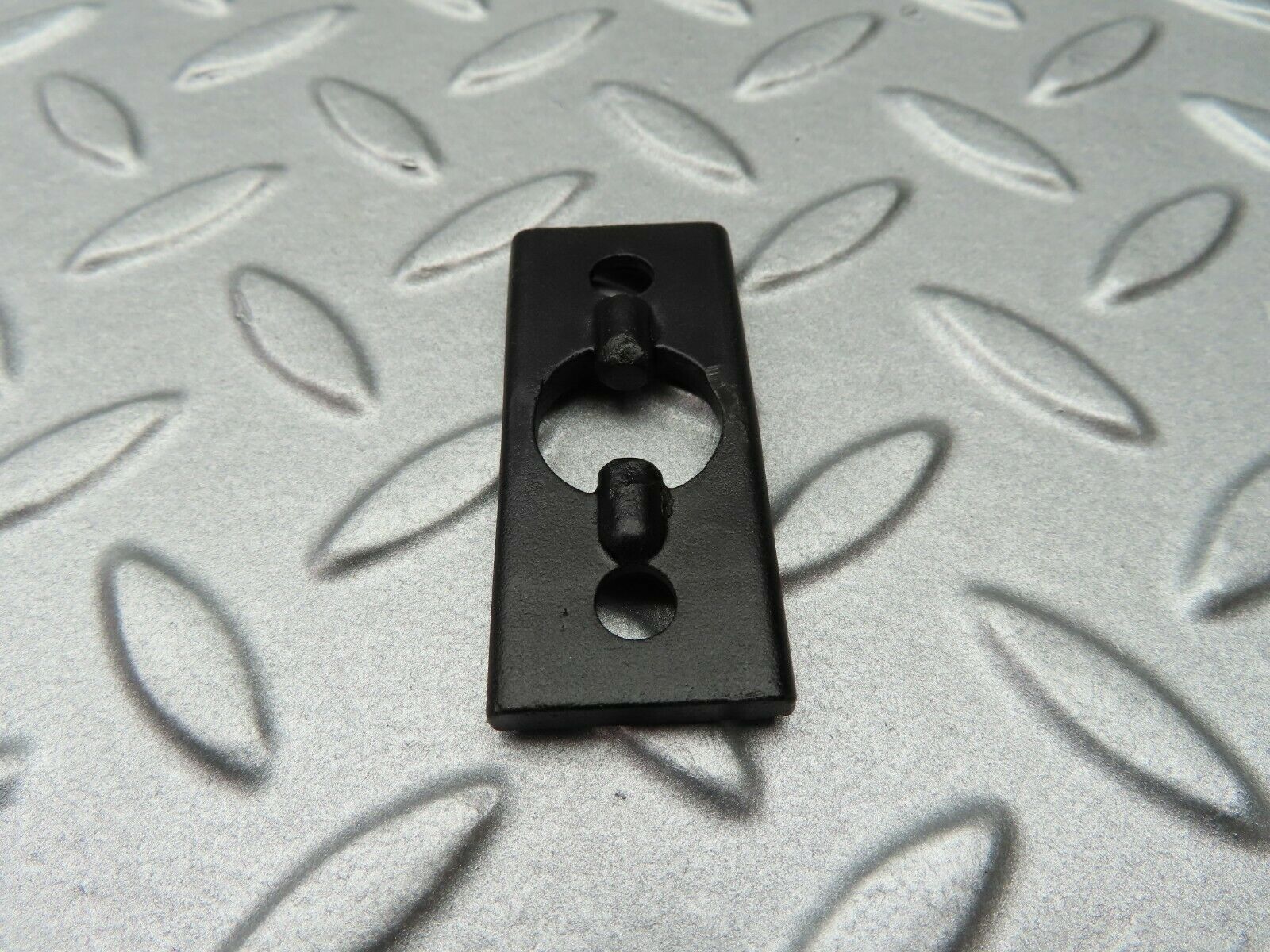 5182 Mercedes-Benz R107 350SL Sun Visor Holder Bracket Right