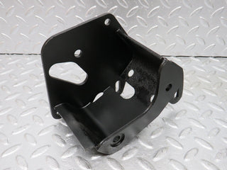 32983 Mercedes-Benz C107 R107 350 V8 Power Steering Pump Bracket