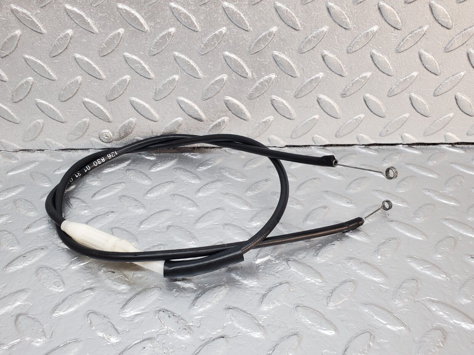 45756 Mercedes-Benz W126 420SE Heater Control Cable 1268300131
