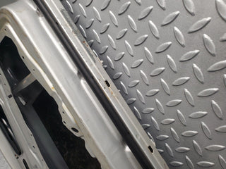 46121 Mercedes-Benz W124 Front Right Door