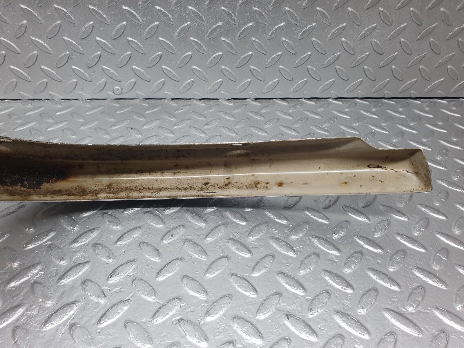43400 Mercedes-Benz W108 280SE Front Left Upper Bumper Chrome