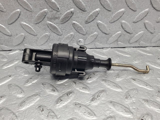 W140 front right door lock vacuum actuator used OEM