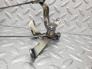 46072 Mercedes-Benz W126 420SE Throttle Linkage