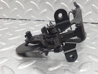 42017 Mercedes-Benz W202 C200 Bonnet Lock Latch