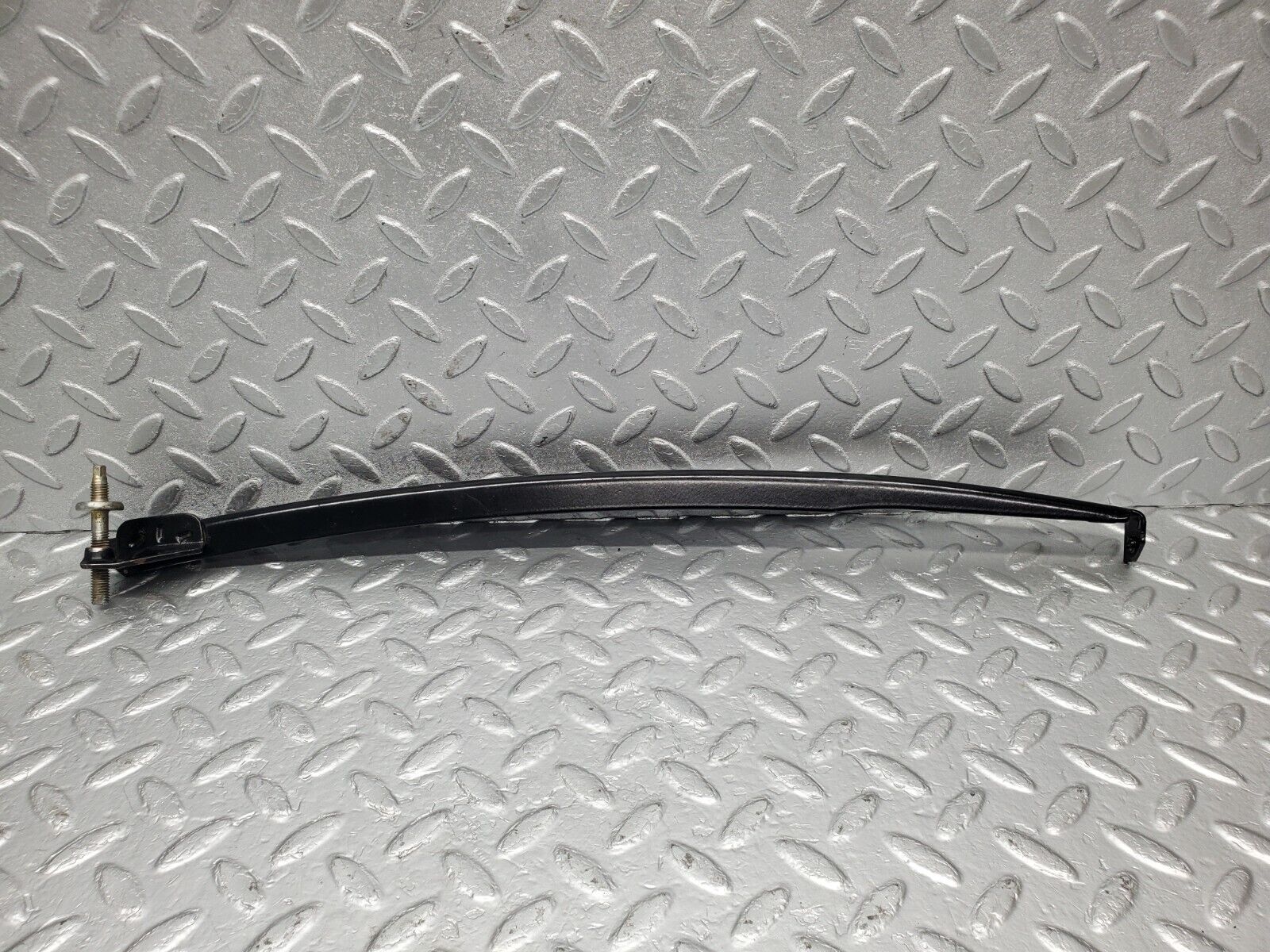 46762 Mercedes-Benz R129 320SL Coupe Front Left Window Channel