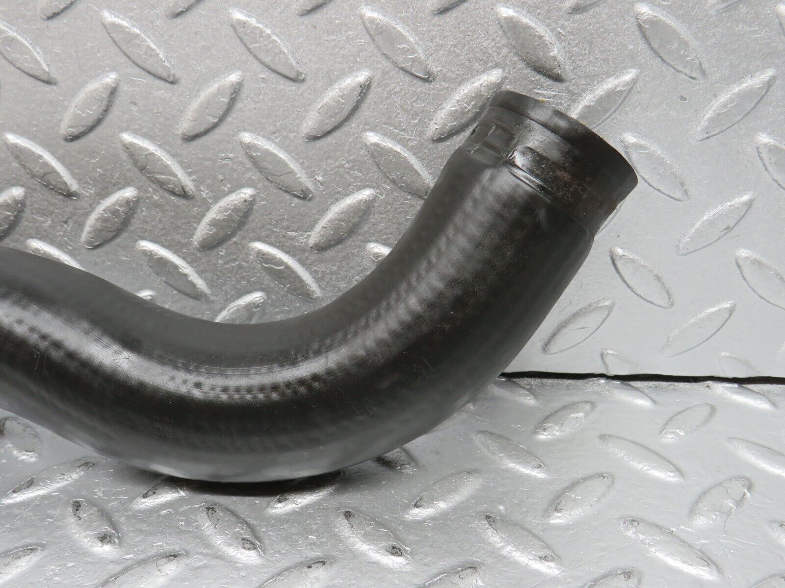 39178 Mercedes-Benz R107 500SL Radiator Hose Pipe 1265012082