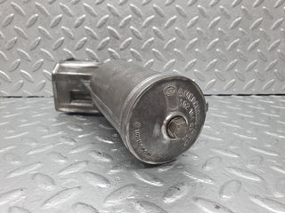 44008 Mercedes-Benz C123 230CE Coupe Oil Filter Housing 1021800711 1021840325