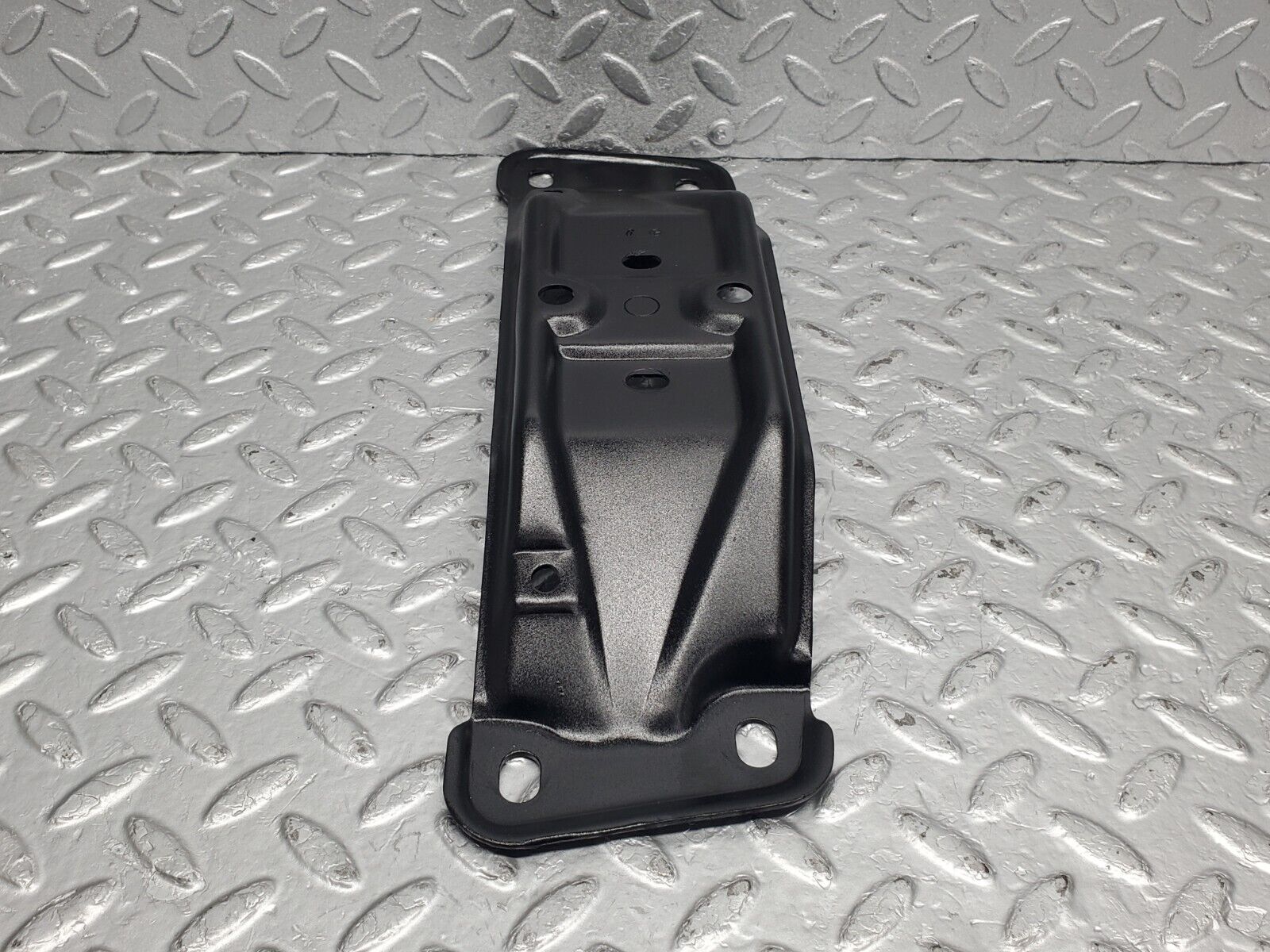 44047834