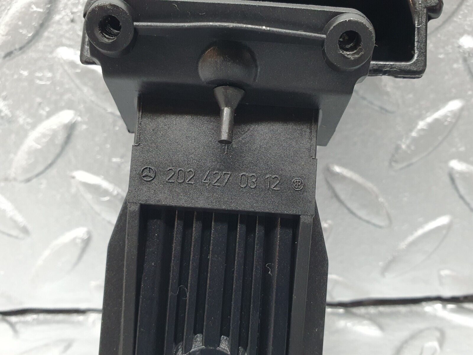 41859 Mercedes-Benz W202 C200 Parking Brake Release Handle 2024270520 2024270312