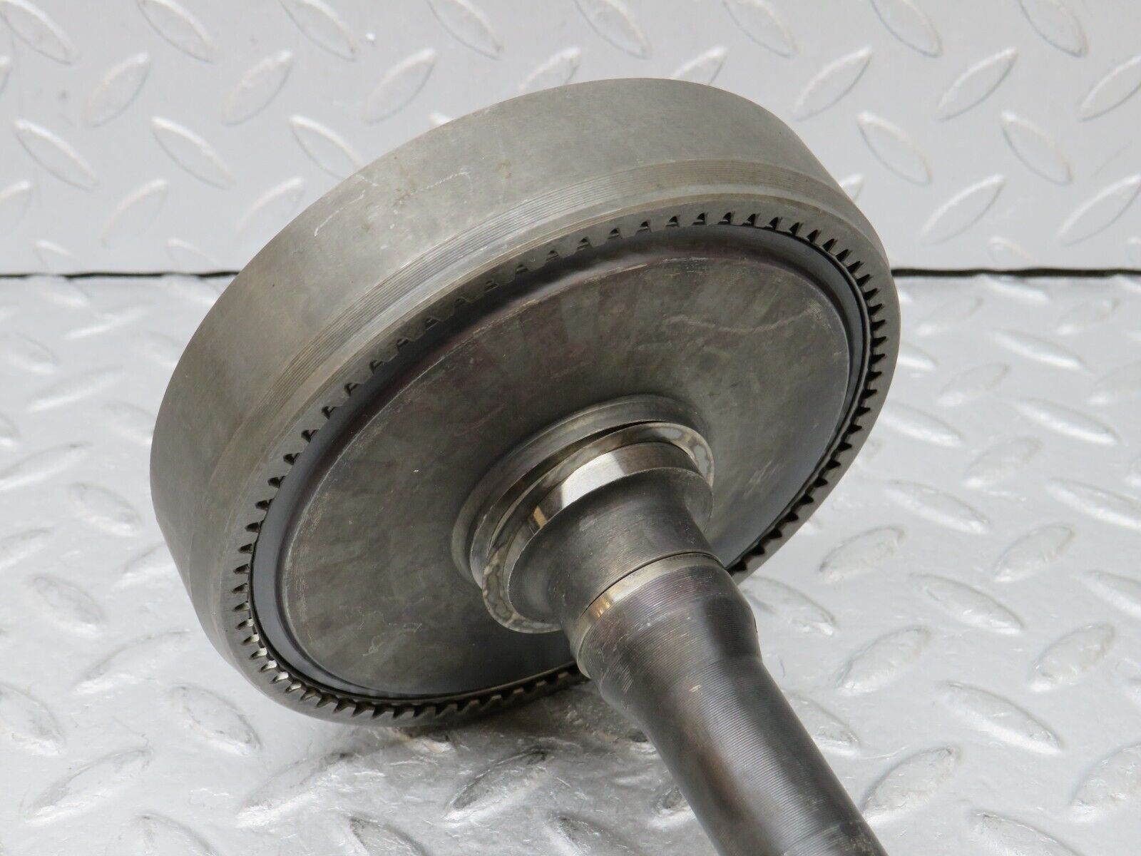 36424 Mercedes-Benz R107 450 Automatic Gearbox Shaft 722.002