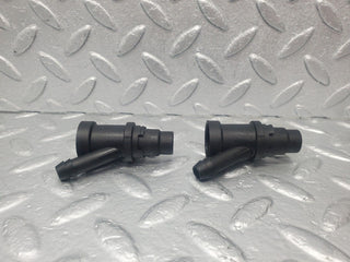 46040 Mercedes-Benz W126 420SE Fuel Injector Holder 2X