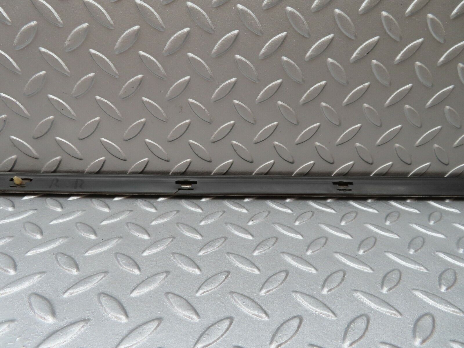 3490 Mercedes-Benz W108 280SE Centre Door Chrome Trim Rear Right