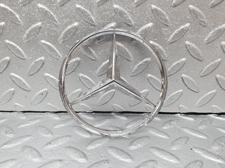 43381 Mercedes-Benz W108 280SE Trunk Lid Badge Emblem 1117585158